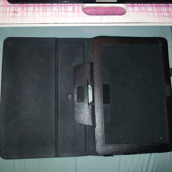 Black tablet holder and case 🍾 - Picture 3 of 5